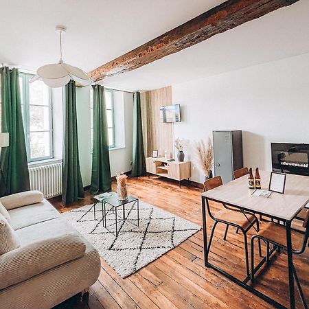 Appartement Vue Sur Chateau-Fort 3 Etoiles 色当 外观 照片
